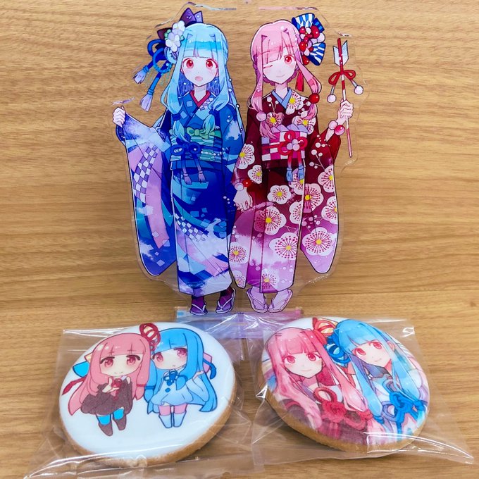 このあいだ、アニメイト秋葉原店さん()のグラッテに遊びにいきました(๑'◡`)_旦みんなも是非この年末年始にアニメイト秋葉原店さんに遊びにいって、ラテとクッキーを楽しんでね!晴れ着姿の私たちのパネルにも会いに来てね～(*'﹀`*) 
