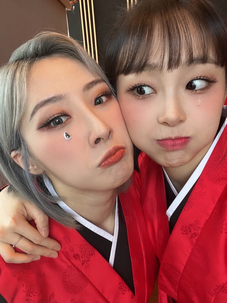 seulcrescent's tweet photo. π₯Ή #5YearsWithChuu https://t.co/UqCeXNxm88