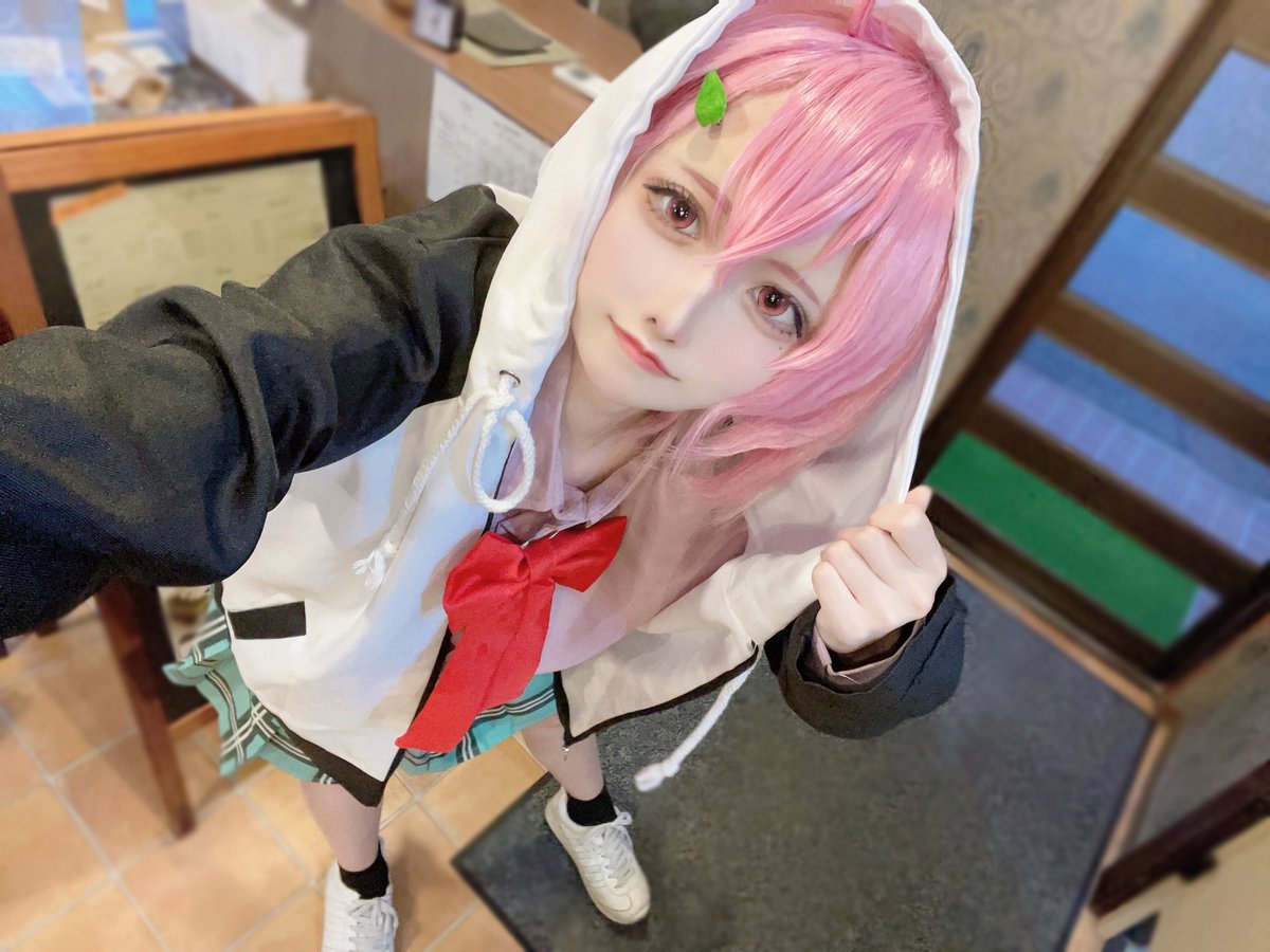 ⚠︎🌈🕒cos ｜🎋

おはやよ〜