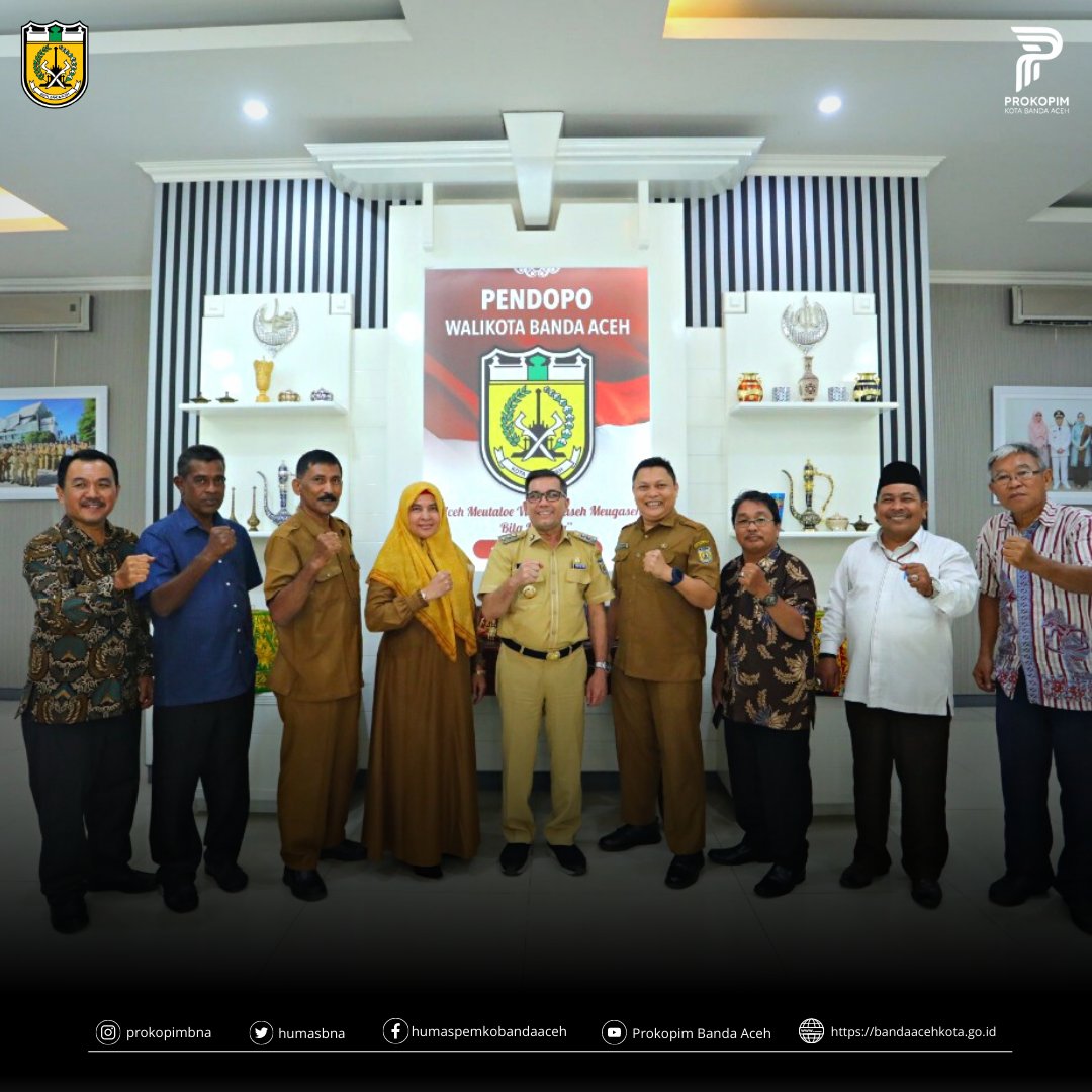 Pj Wali Kota Banda Aceh, Bakri Siddiq meminta Forum Kerukunan Umat Beragama (FKUB) Kota Banda Aceh terus bekerja maksimal dalam membina dan meningkatkan kualitas kerukunan umat beragama. 

bandaacehkota.go.id/berita/35141/p…