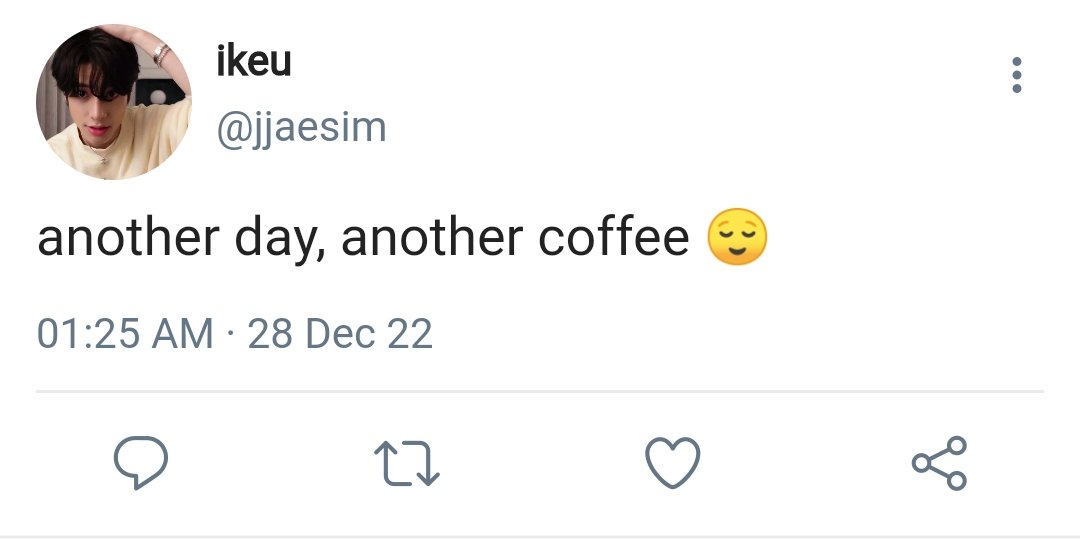 vkookvkoo's tweet photo. a #heejake mag-ex (one-tweet?) au wherein hee was the who served the order of ikeu at Starbucks https://t.co/gKLYUv4dId