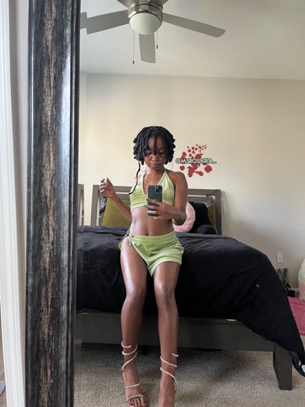 brisoslime's tweet photo. Y’all ready for this new content tap in on snap @bittnychanel #pyt https://t.co/ImdGI2o9O5
