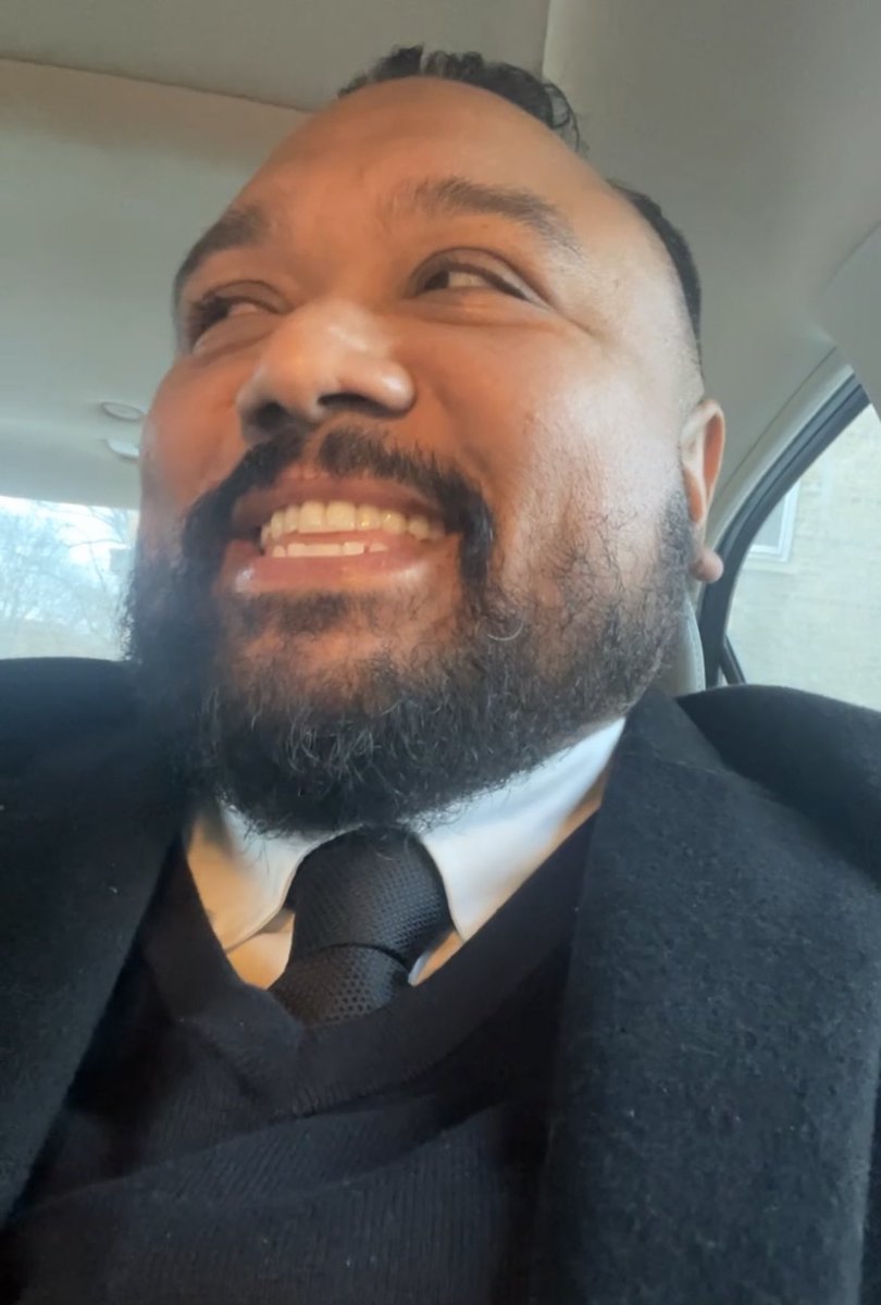 Not gonna lie. The cold making me dress better makes me happy. #shirtNtie