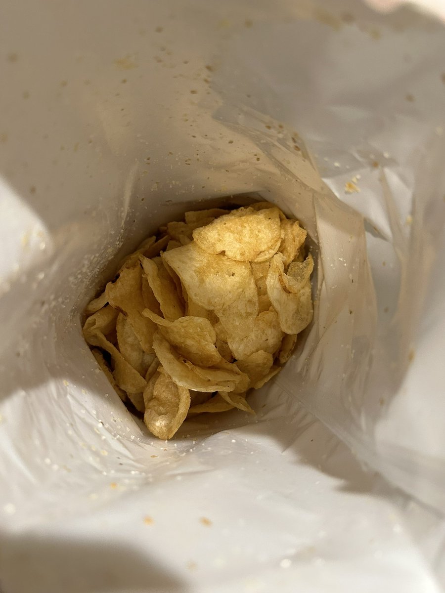thechipmanlives's tweet photo. Got @LAYS #CrunchTaters as a Christmas gift. Very hard to find. Tasty but they need to bring back Hoppin’ Jalapeño flavor!! https://t.co/63QelL2SCL