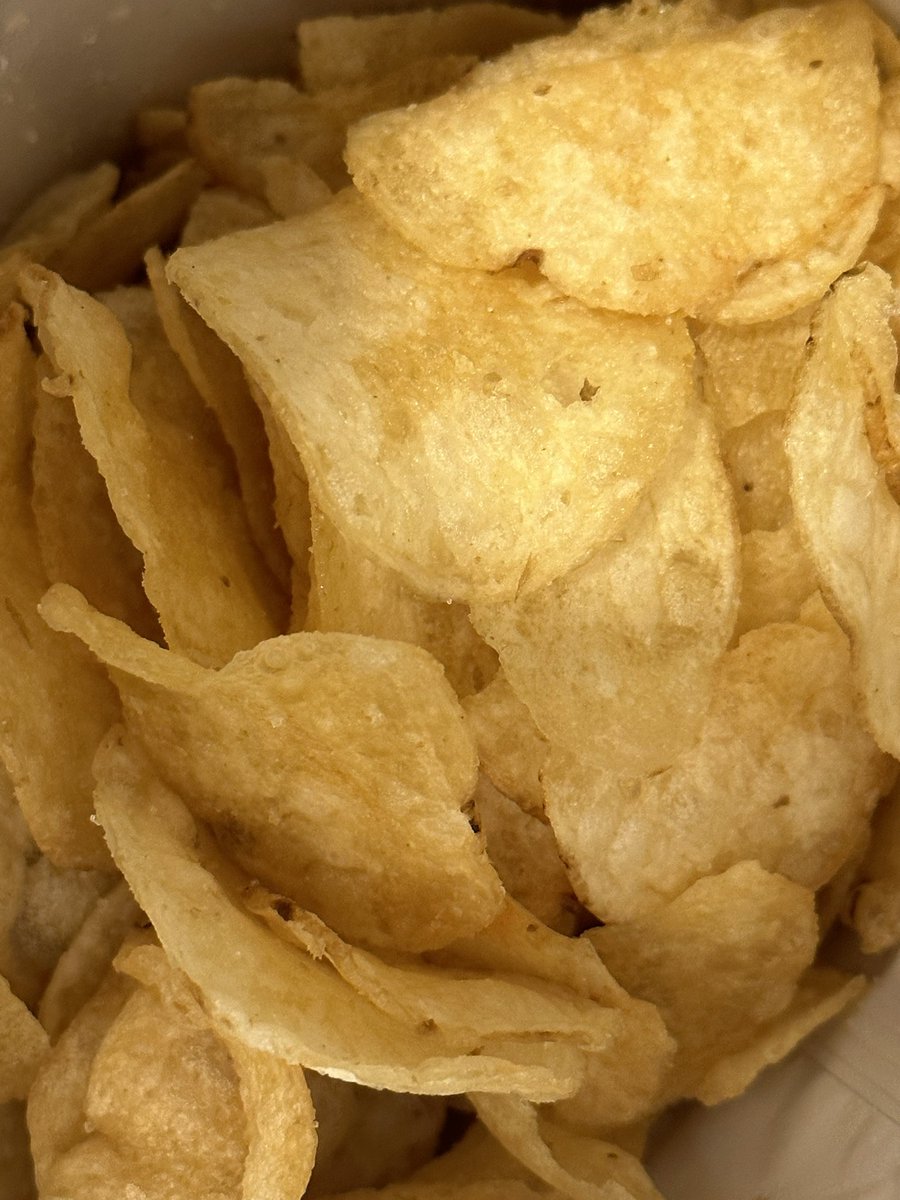 thechipmanlives's tweet photo. Got @LAYS #CrunchTaters as a Christmas gift. Very hard to find. Tasty but they need to bring back Hoppin’ Jalapeño flavor!! https://t.co/63QelL2SCL