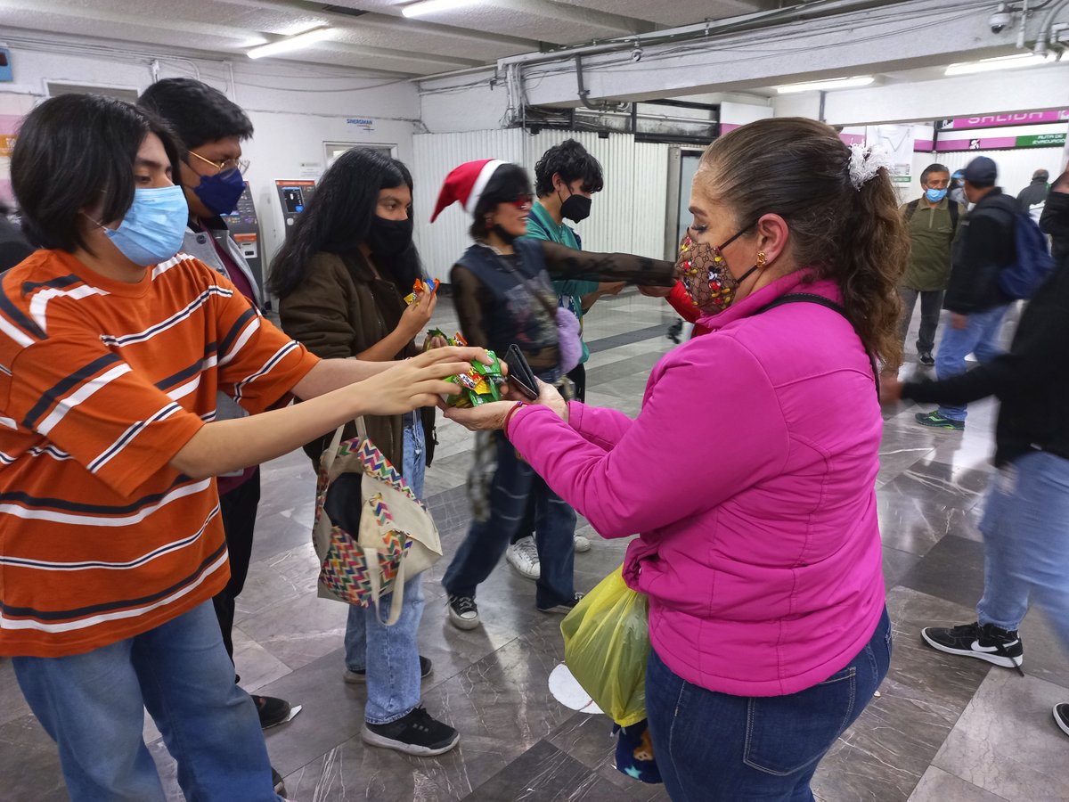 CEU_UNAM tweet media