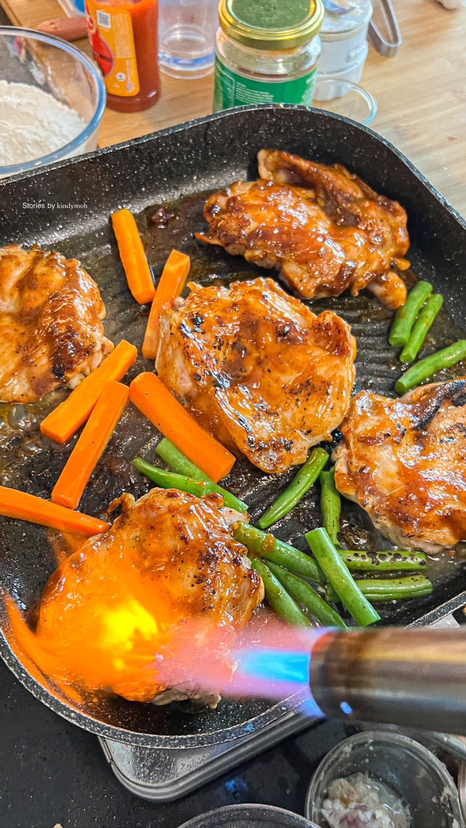 kindymoh's tweet photo. Resep Chicken Steak Barbeque Sauce cocok buat acara bakar2 tahun baruanmu nanti nih.. Foto ini recook resep sendiri dan emang approve rasanya #masakhariini 🙌🙌

👇🏻RESEP DI BAWAH👇🏻 https://t.co/GXzkCbiKgL