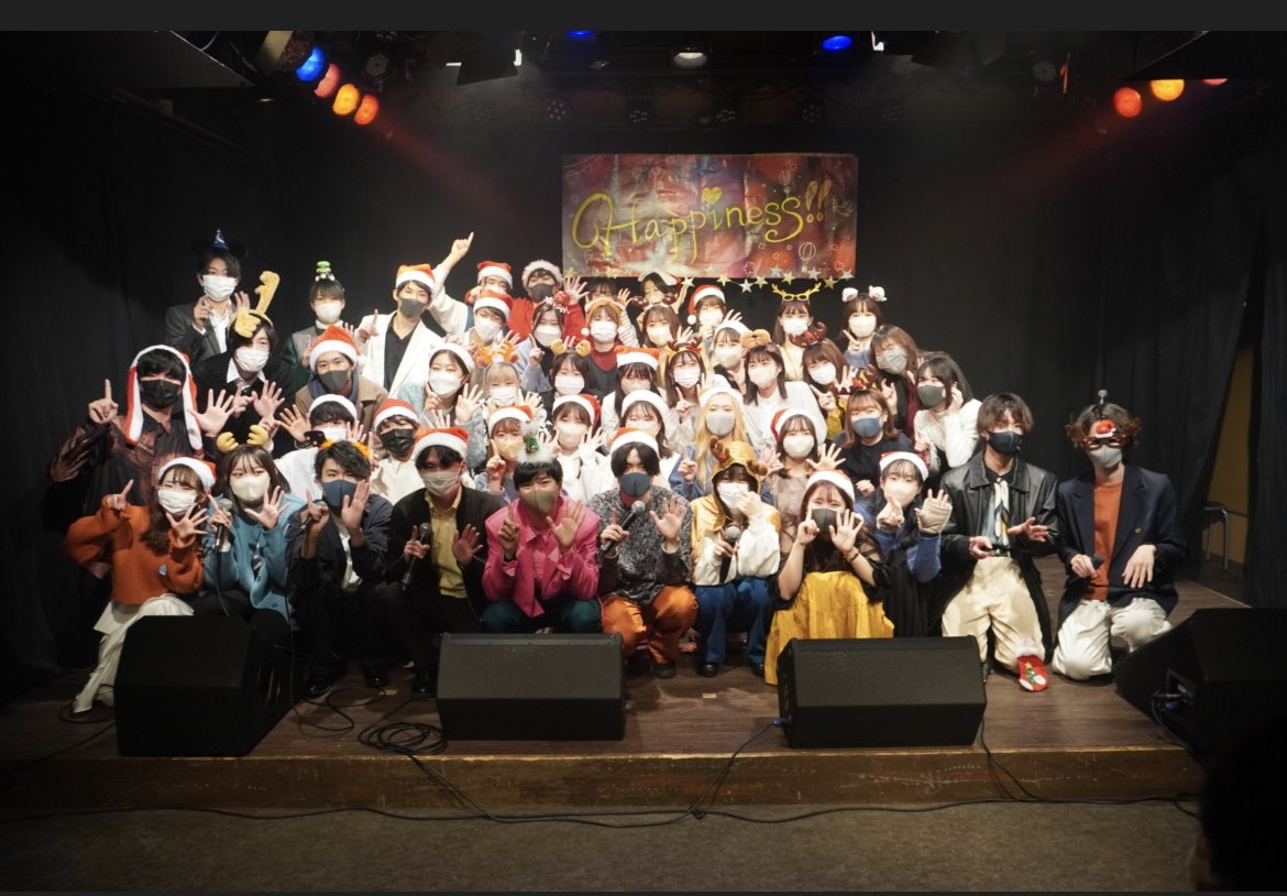 SA15_live2022's tweet photo. 15期ライブHappiness!!
無事終演しました👼✨
ご来場のみなさま、配信をご覧くださったみなさまありがとうございました！

15期一同これからもアカペラを通した活動を頑張っていきますので、応援よろしくお願いいたします🙇‍♂️🙇‍♀️

Sound Arts 15期一同 https://t.co/bLm1rxqBtL
