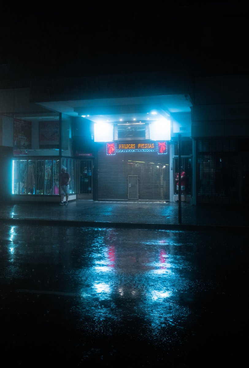 nostIine's tweet photo. Finishing my year with these vertical photos under my last rain https://t.co/W0Wy75r7T2