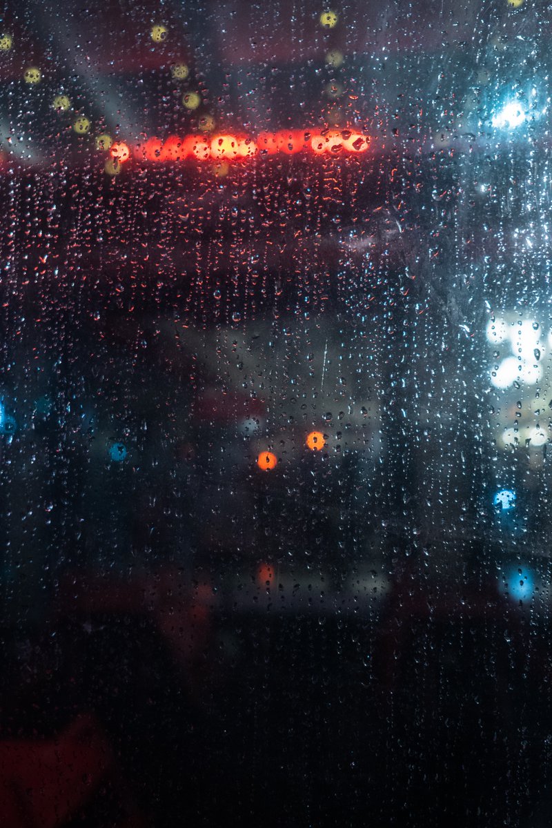 nostIine's tweet photo. Finishing my year with these vertical photos under my last rain https://t.co/W0Wy75r7T2