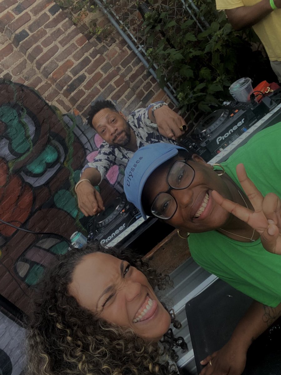 halleteri's tweet photo. Saw ⁦@KAYTRONIK⁩ play https://t.co/uyakht5gVJ
