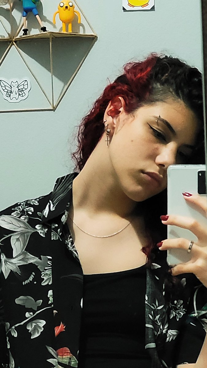 D4RKURTA's tweet photo. eu tenho cara de que nome?🤨 https://t.co/v4zMqf1gMG