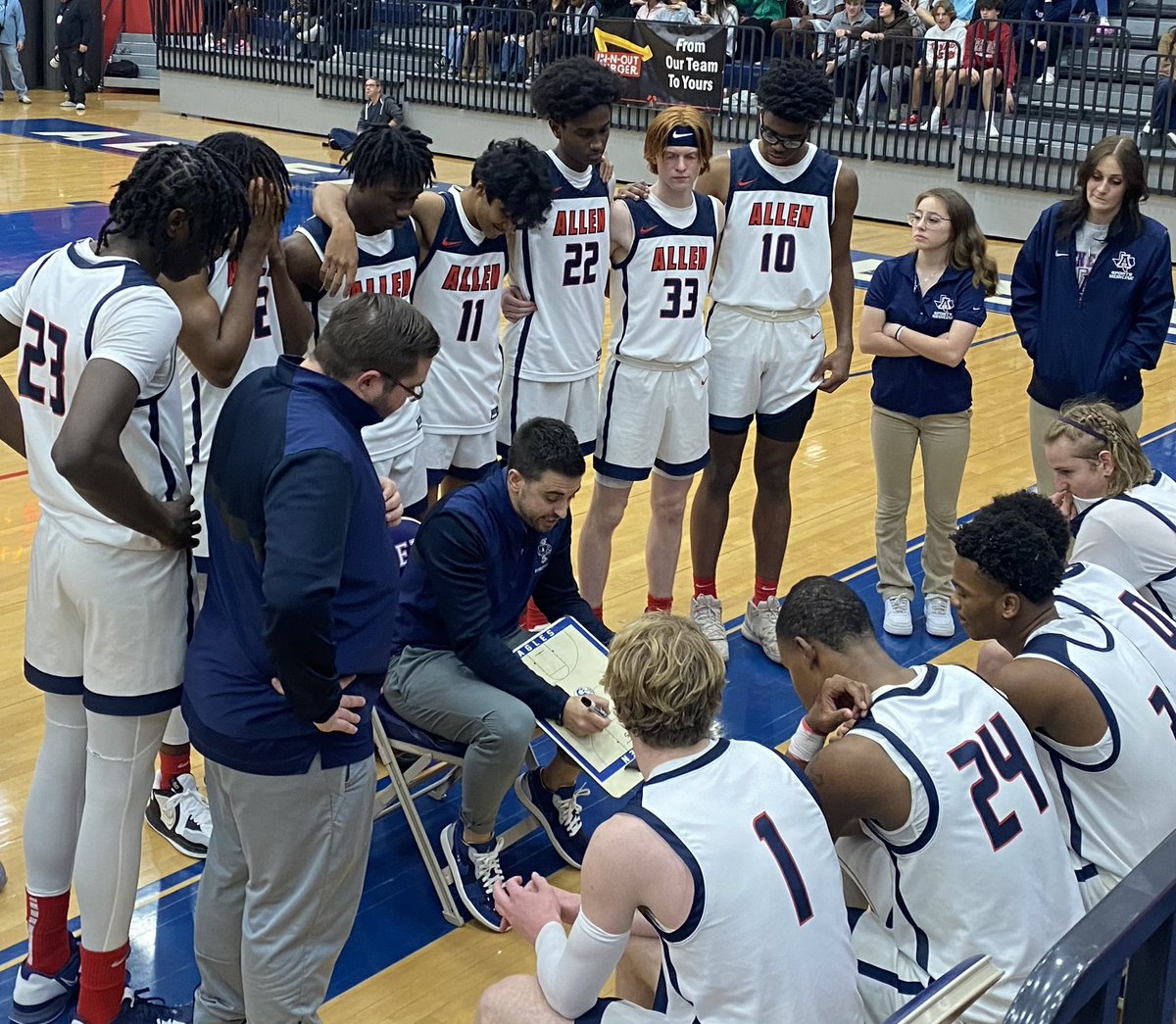 TracyDenton513's tweet photo. Exciting W against Plano West tonight @AllenEagleBball! Join us tomorrow for more basketball…. All day @ the @AllenHolidayInv 
Allen Eagles play at 11:00!! See you there! https://t.co/dU9KPiBrxg