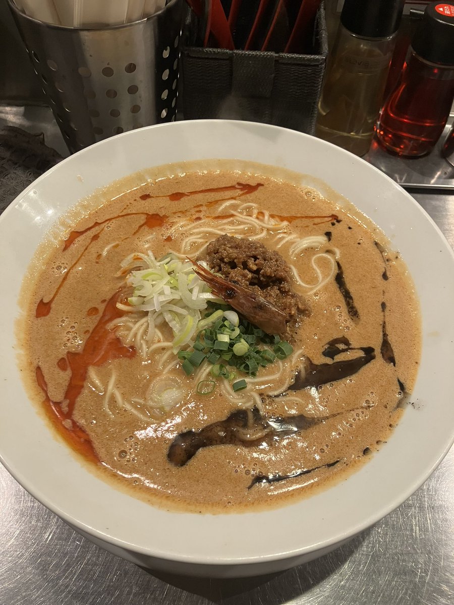 arrm8515's tweet photo. 町屋の麺屋愛心に来てます。めちゃくちゃ美味しい！ https://t.co/pttZ7yajPL