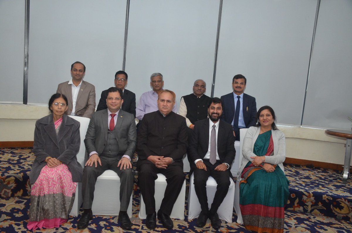 icsi_cs's tweet photo. 1st #ICSI Gurushreshtha Award 2022 - Jury Meeting https://t.co/WlPnmB58vT