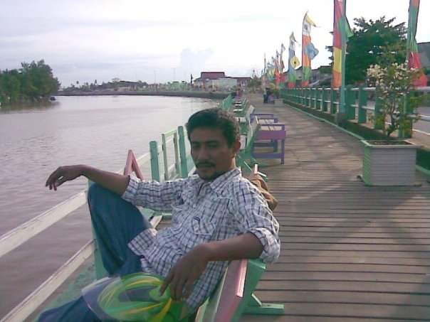 ismedBadjeber's tweet photo. Said:
" Things will happen only if we make them happen.!!"
Kandilo River, 2009
Kab. Tanah Grogot
Kalimantan Timur
#FirstTimeHere https://t.co/ayRpmlJbot