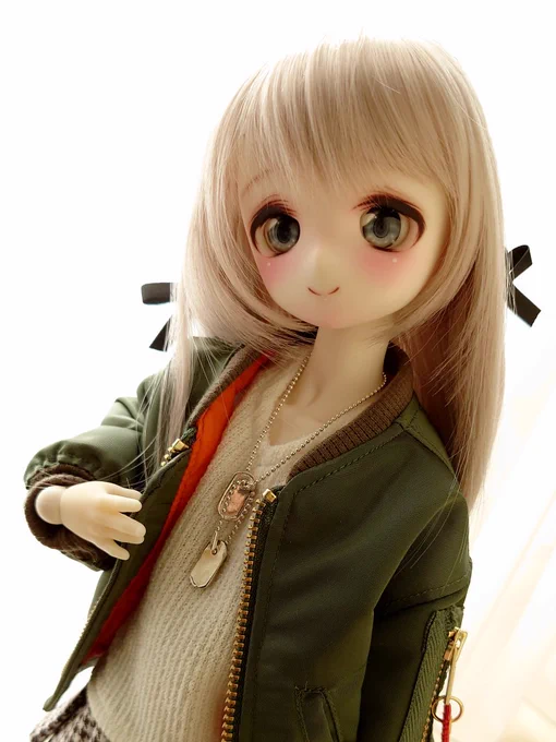 MA-1のインナー、モコモコ解消。更に工房sinqさん()ちのドッグタグをアクセントに#MDDはいいぞ #KAGIKAKKO#工房sinq 