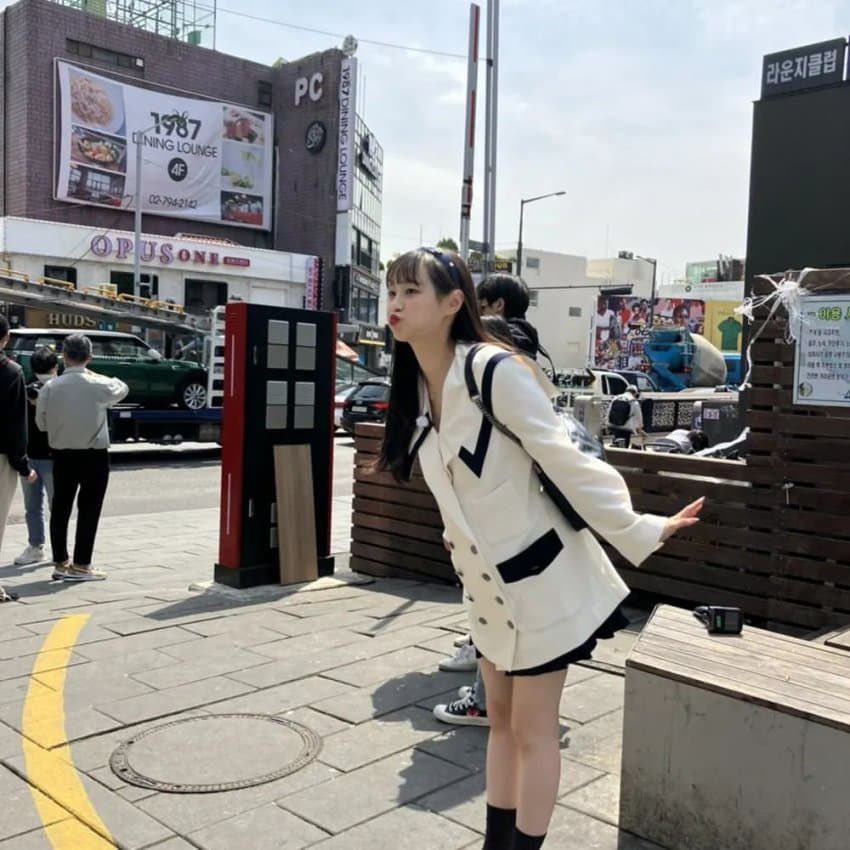 amh19961216's tweet photo. μ°λ¦¬ μ§μ° λ°λ· 5μ£Όλ
λ무μΆνν΄
μμΌλ‘ λ§€μΌλ§€μΌμ μΆλ³΅λ°μΌλ©°
μ¦κ²κ³ ν볡ν λλ μ΄κΈ°λ₯Ό λ°λ
#5YearsWithChuu https://t.co/jqMZe46MpK