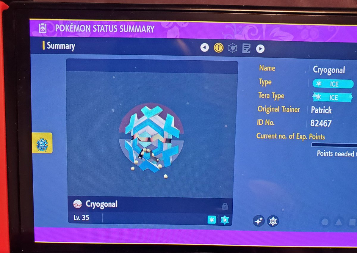 PatFromPallet's tweet photo. 3rd shiny from Violet 🤩 https://t.co/6Yix7dstsv