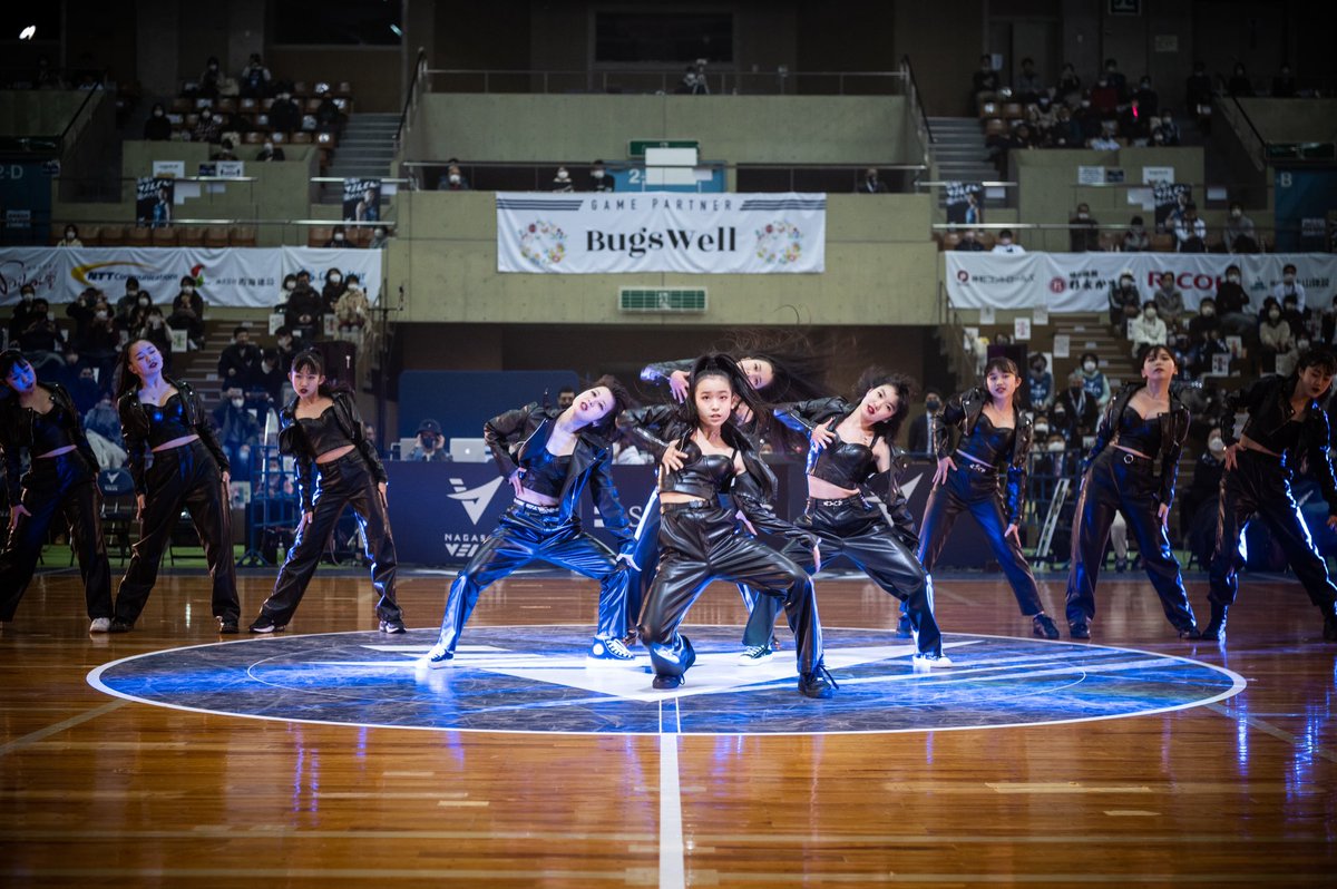 n_velca's tweet photo. 🏀ホームゲーム情報🏀
12/31(土)限定🌟ダンスナイトパーティー💃
14:00～アリーナ内でDANCE STUDIO RUDOFACTORYがパフォーマンスいたします🕺
さらに！ハーフタイムにはヴェルチアとのスペシャルコラボパフォーマンスも！お楽しみに🌟

👇チケット
https://t.co/gzMcvpe2Qa

#velca https://t.co/Cs8rI61v7f