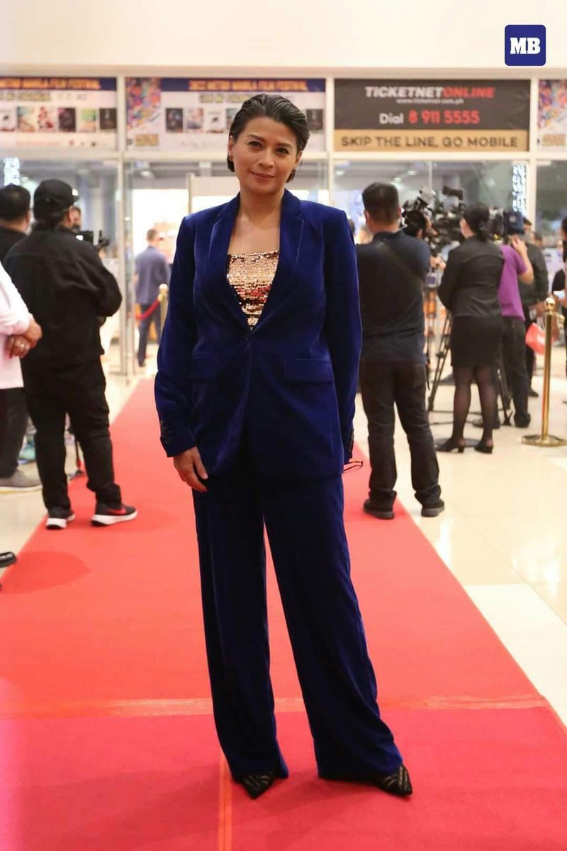 anni_ka_jade's tweet photo. Ang ganda ng suit ni Ms. Agot, Ms. Mylene and Ms. Nikki sa awards night kagabi. Classy!

📸 Manila Bulletin and Ms. Nikki's IG https://t.co/YHLhAtaLlY