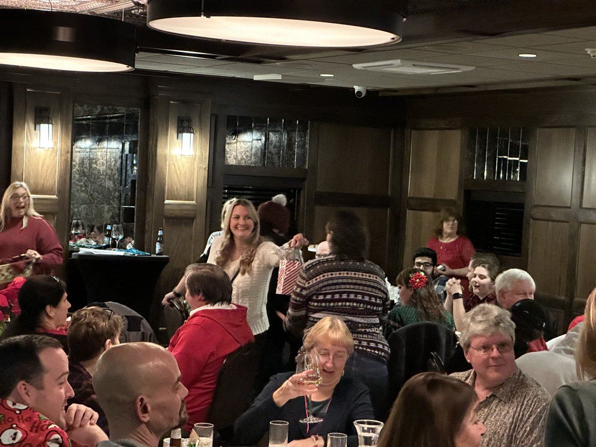 Look at all these winners!!!!
<a href="/1257Home/">Home Depot 1257</a>