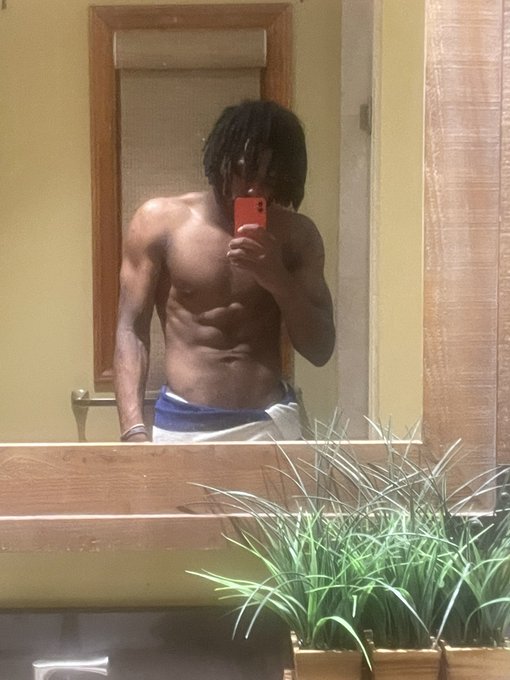 Eye want your soul 2 miss my flesh 🥀 https://t.co/wsYVqCNsI0<a href="/tag/linkinbio"class="tags"><span>#linkinbio</span></a><a href="/tag/onlyfans"class="tags"><span>#onlyfans</span></a>