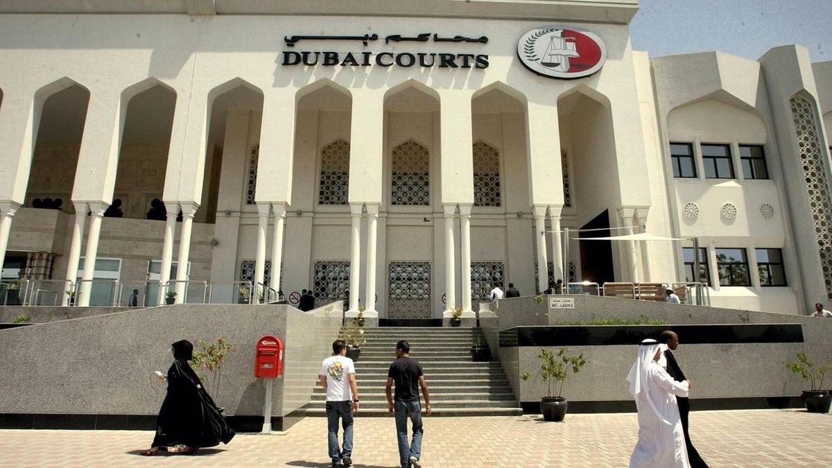 UAENews's tweet image. Man in Dubai jailed after he refuses to return Dh570,000 wrongly deposited in his account dlvr.it/Sg2vzF