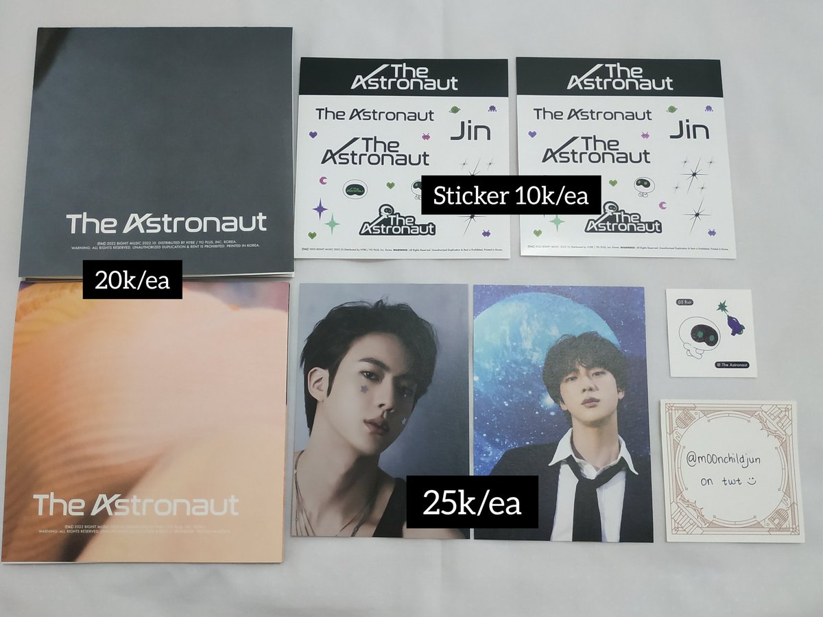 m00nchildjun's tweet photo. [HELP RT]
WTS CLEARANCE SALE 

Mostly MPC Namjoon, Printilan The Astronaut &amp; Lainnya

❌ Packing 3-5k
💌 Condi DM
📍 Dom Surabaya, Jatim
🍊 Shopee Only

tags wts amj sell mpc bts rm namjoon suga yoongi jhope jung hoseok jin seokjin the astronaut sticker postcard aurora mots murah https://t.co/xSZ6cqAKqQ