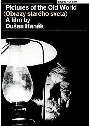 ドキュメンタリー『百年の夢』(1972年)観た。スロヴァキアの山地、そこに孤独に暮らす老人達。とんでもねぇ映画だった。ちんけな私の色々が粉々に吹っ飛ばされた…。総じて体調が悪い歯のない方達が、ピンでたくさん出てくる。そして生き生きした家畜の群れ…。モノクロだから飯がなんなのかわかんねぇ 