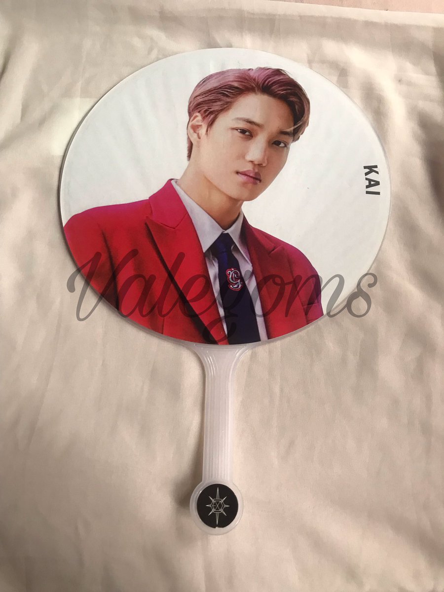 valegoms's tweet photo. 🖇 WTS // want to sell 🖇
Majalah elle kai exo 50k
Standee NR exo kai &amp; baekhyun 45k/ea
Uchiwa exploration kai 95k

✅ bisa keep event 
✅ bisa nego
🍊 via oren
📌 harga incl packing &amp; adm
📍 Jakarta, ina
Dm for detail🙌🏻
T. Wts majalah elle kai baekhyun standee NR exploration ina https://t.co/77WKM4NNtz