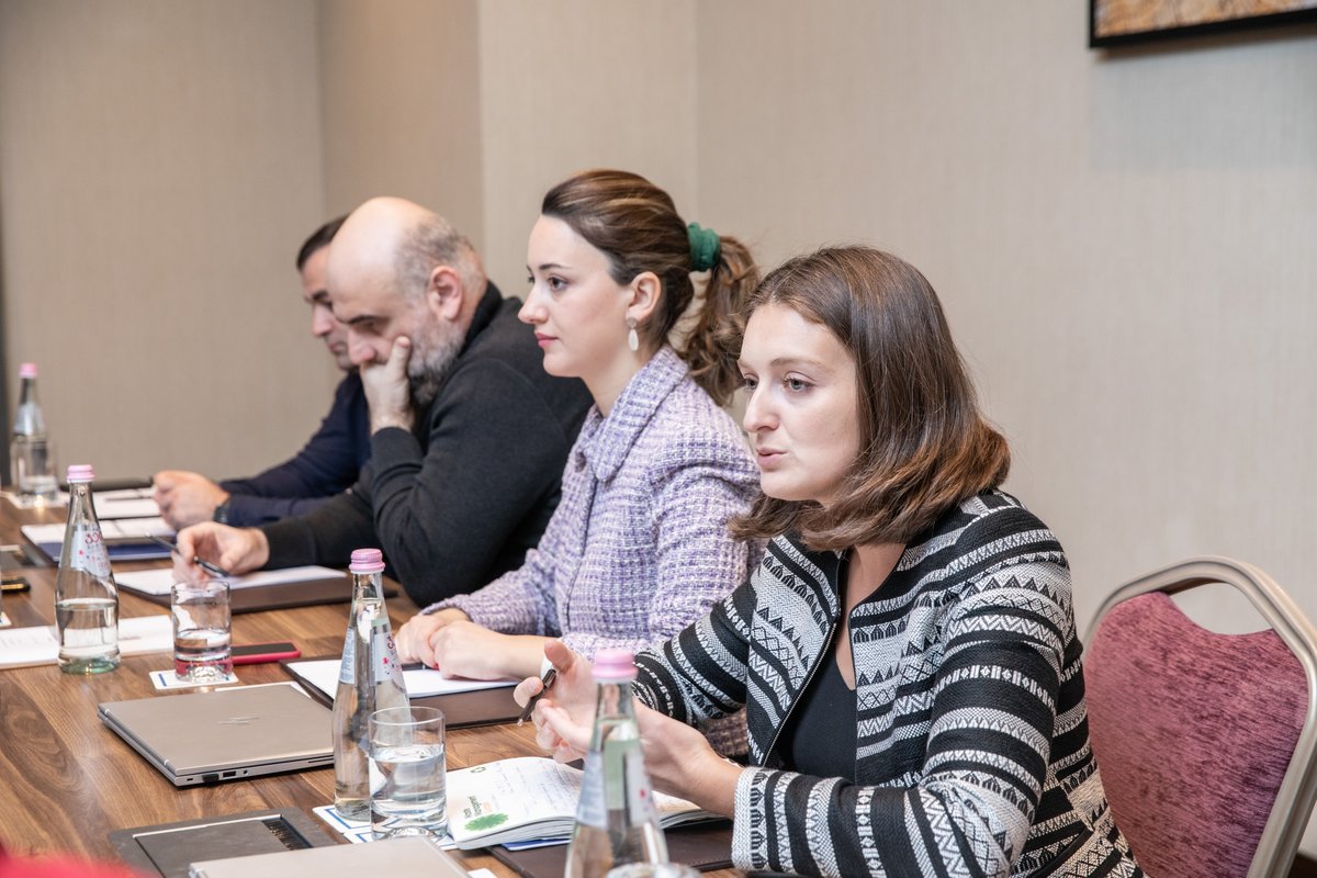 UNDPGeorgia's tweet photo. In #Batumi, the clock is ticking down to green & sustainable 2023. Batumi City Hall @BatumiMayor is discussing a 5-year municipal plan for sustainable #waste management, supported by @UNDPAccLabs @SwedeninGE.
#WeRecycle
#EndPlasticPollution https://t.co/g4PWjSYkbr