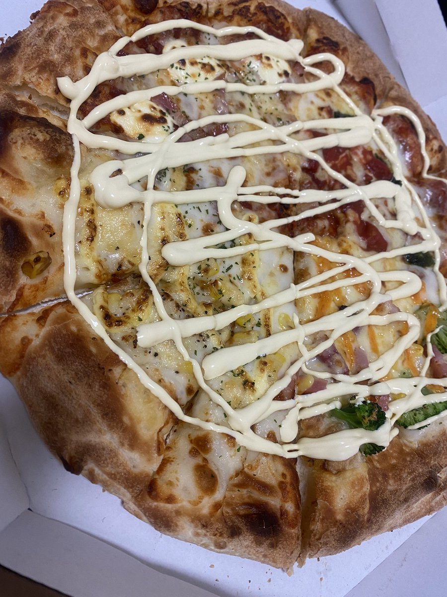 ピザ乞食でいただきます🙏