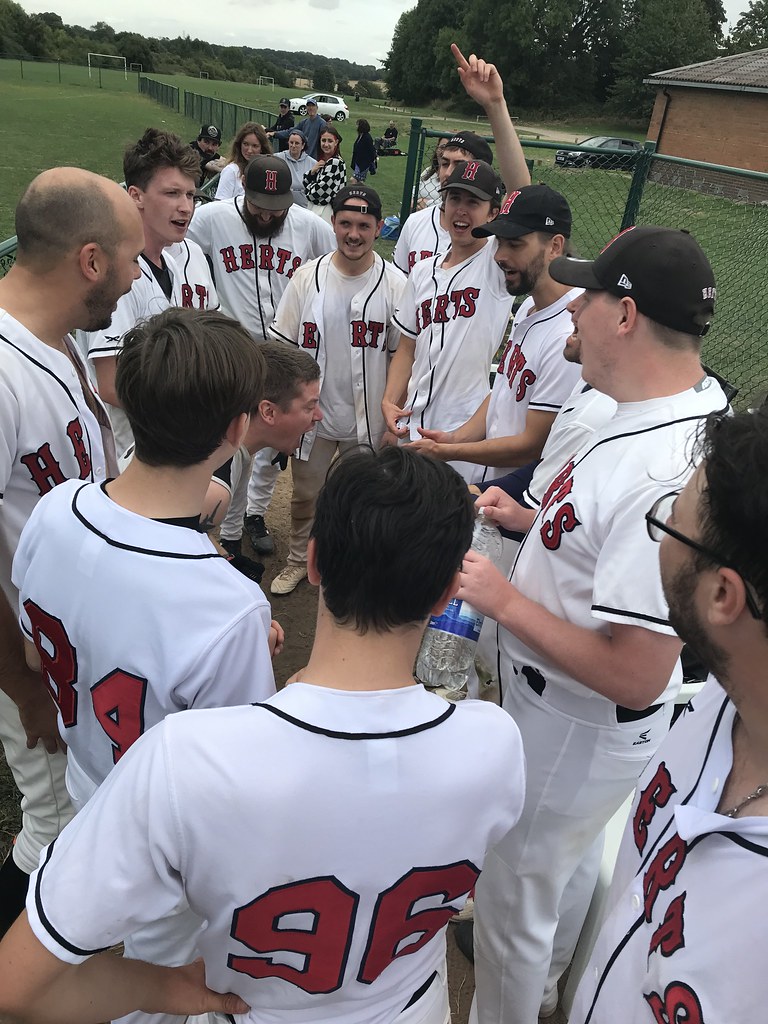 Herts Baseball Club tweet media