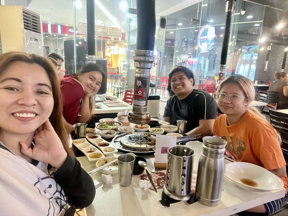 AstinMhey's tweet photo. I love you guysssss 🫶🫶🫶 https://t.co/1tcXuyKdnQ