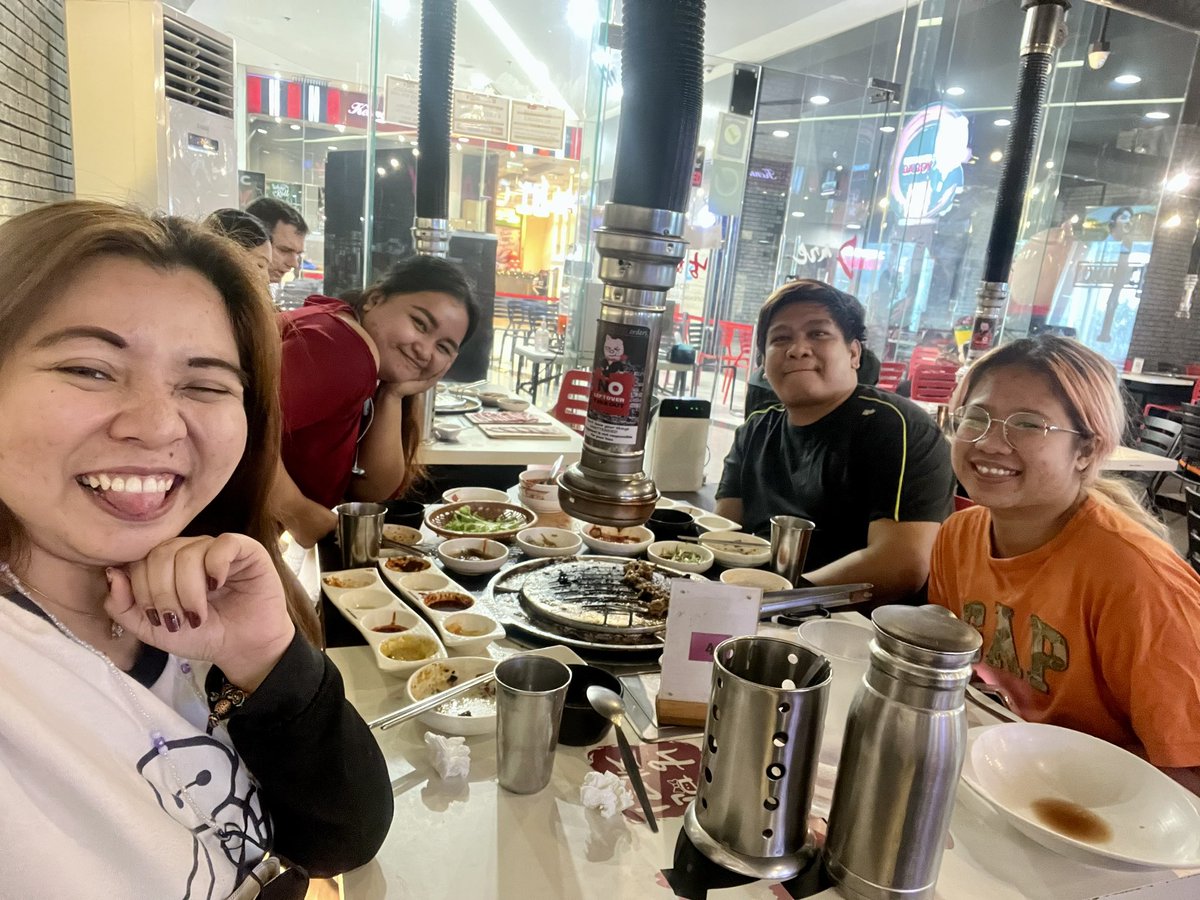 AstinMhey's tweet photo. I love you guysssss 🫶🫶🫶 https://t.co/1tcXuyKdnQ