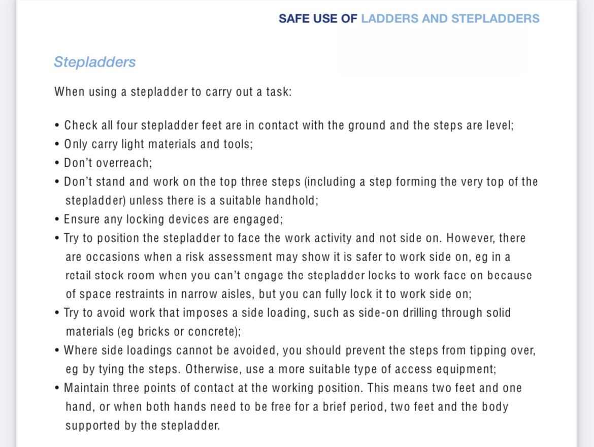 Oh dear <a href="/TheLionYard/">The Lion Yard</a> who missed their ladder safety training…? <a href="/LadderAssoc/">The Ladder Association</a>