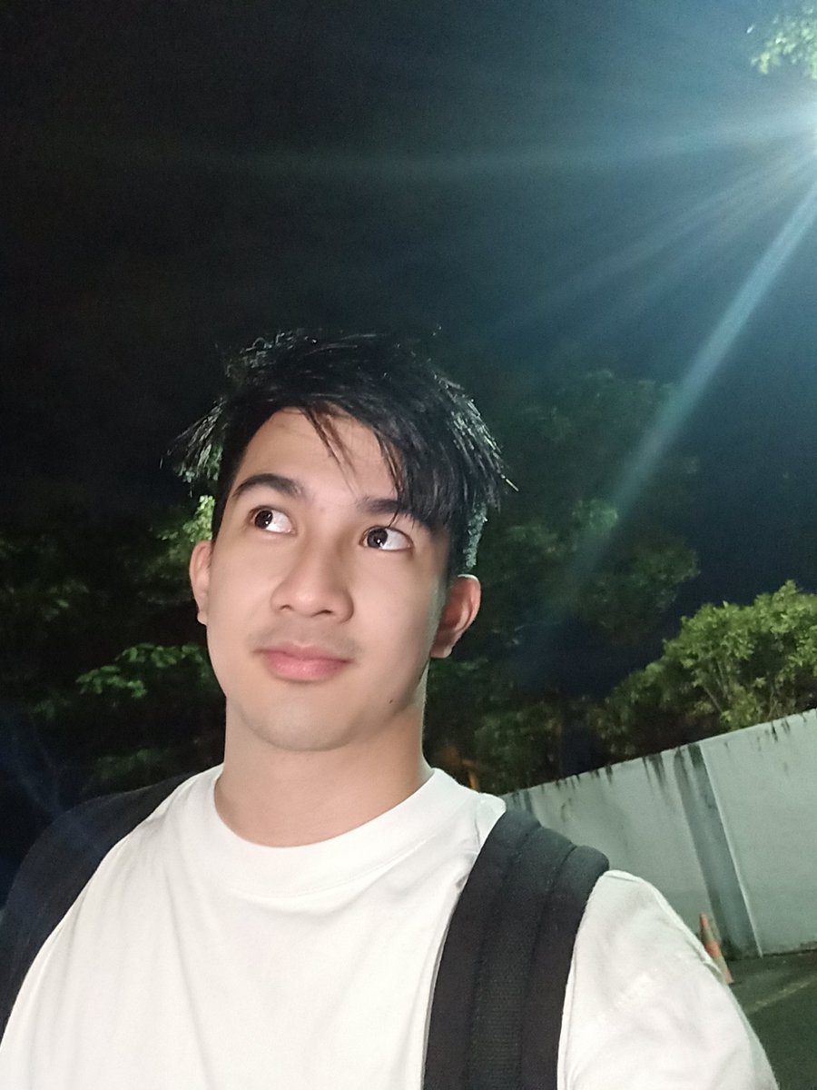 itsmechie__'s tweet photo. *Zach picture ka pangDP* 

@zachrguerrero
ONE CharmingYEAR WithZACH https://t.co/CvSU1EpB6l