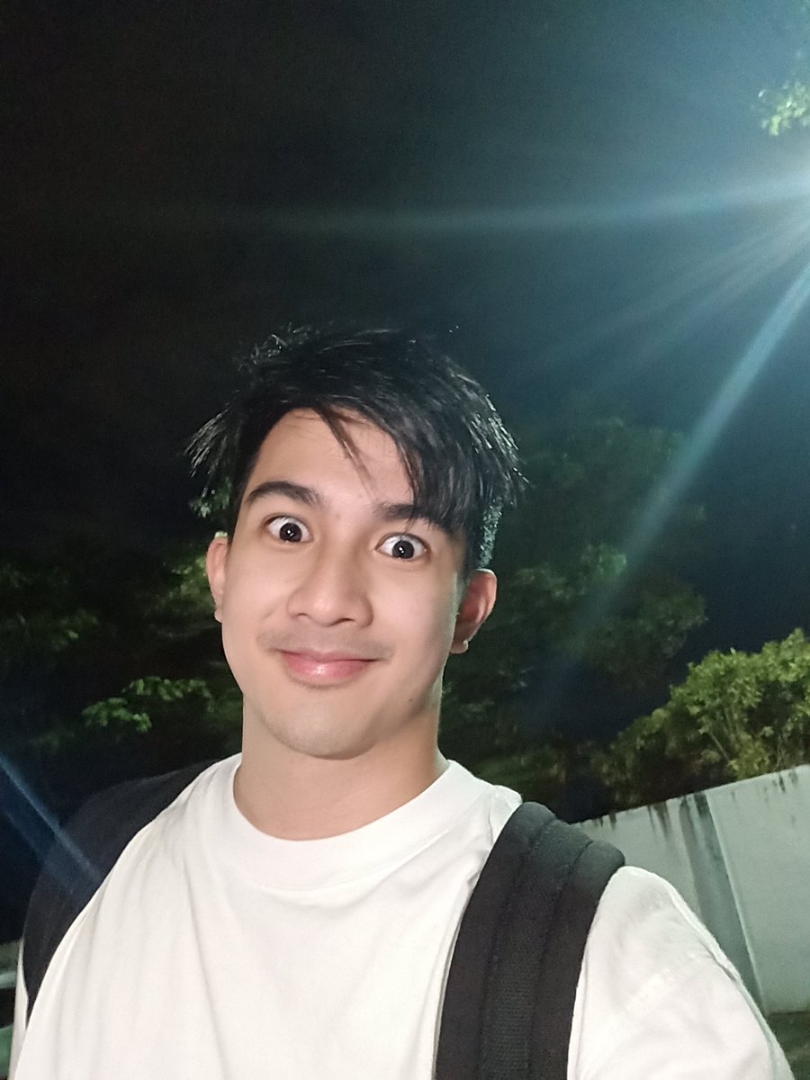 itsmechie__'s tweet photo. *Zach picture ka pangDP* 

@zachrguerrero
ONE CharmingYEAR WithZACH https://t.co/CvSU1EpB6l