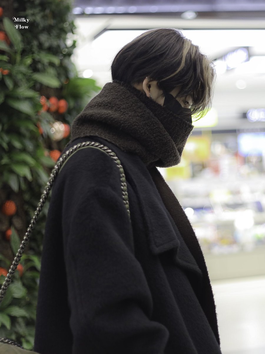 niki_milkyflow's tweet photo. 221227  HQ
#엔하이픈    #니키  #ENHYPEN    #NI_KI #ニキ https://t.co/Bq1RNIFttr