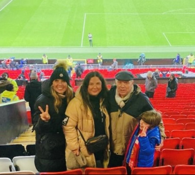 Trash Panda tweet media