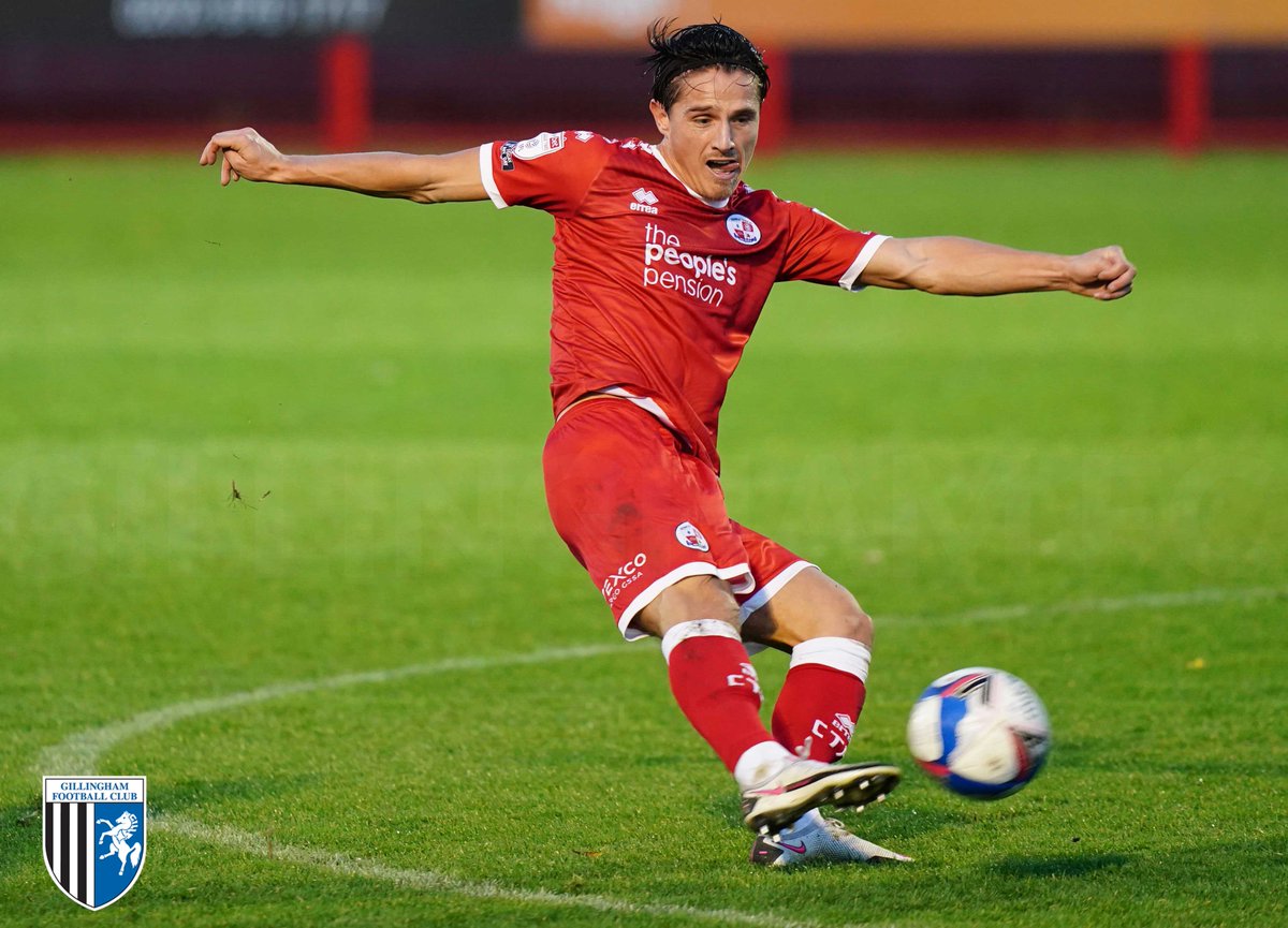 TheGillsFC's tweet image. Happy with this, #Gills fans? 📸

#WelcomeTom ✍️