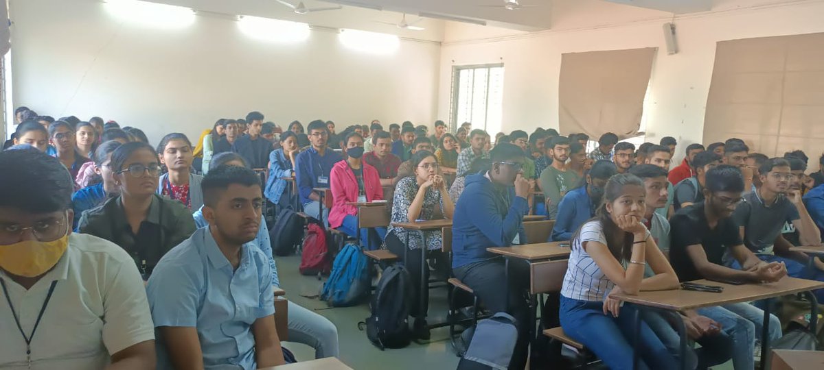 NISM_Official's tweet photo. An Interactive session was conducted for the students of 'MES Garware College of Commerce' on 'Careers in Securities Markets' by Ms. Shubhangi Chaturvedi, Sr. Assistant Manager, National Institute of Securities Markets (NISM)

#nism #securitiesmarket #career #studentinteractions https://t.co/ulMABUqRcO
