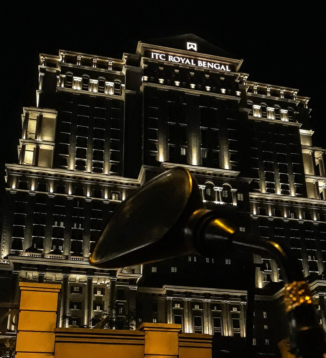 Iam_Akas's tweet photo. The previous night was very special for me and I will never forget this day.
.
.
@ITC ROYAL BENGAL HOTEL❤️ https://t.co/S8rRFcq9bY