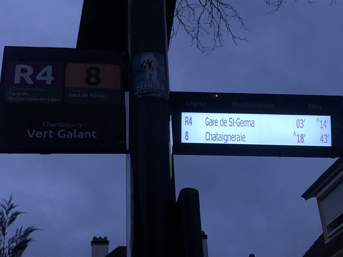 GorettiRoiss's tweet photo. @StGermain_IDFM Le bus de 8h23 à Vert Galant vers Saint Germain n’est pas passé,déjà les horaires sont réduites pour vacances et nous devons subir. Un bus de sans voyageurs qui fonce dans la rue sans s’arrêter avec aucune signalisation ni identification est passé. #usagerfatigué https://t.co/XyjcFl4NMd