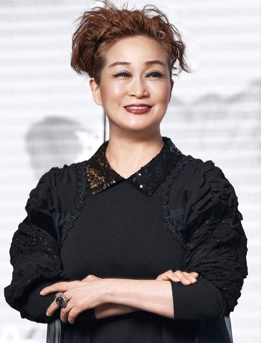 koreatimescokr's tweet photo. #CJ's #MikyLee named 2022 #Women in #Entertainment Power 100 list
https://t.co/pt5L4fC5fR https://t.co/GmzjjpTzmw