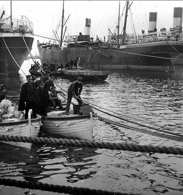 Erano le 5.20 del #28dicembre 1908 quando uno dei più violenti terremoti d’Italia colpì #Messina e #ReggioCalabria. Seguì un devastante maremoto. Il sisma segnò l’inizio dell’azione dello Stato per ridurre gli effetti dei sisma, con l’introduzione della classificazione sismica