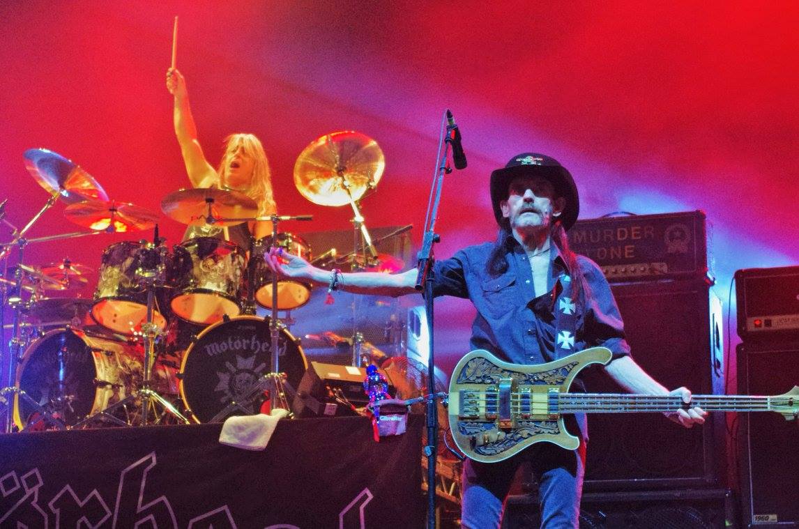 Rock City Radio Show (@rock_city_radio) on Twitter photo ♠️RIP Lemmy Kilmister♠️ Pictures from the last gig in Berlin in 2015. More pics here: facebook.com/media/set/?set…
<a href="/myMotorhead/">Official Motörhead</a> <a href="/MotorheadPhil/">Phil Campbell</a> <a href="/themikkeydee/">Mikkey Dee</a>
#lemmy #lemmykilmister #motörheadforlife #motorhead #motörhead ♠️RIP Lemmy Kilmister♠️ Pictures from the last gig in Berlin in 2015. More pics here: facebook.com/media/set/?set…
<a href="/myMotorhead/">Official Motörhead</a> <a href="/MotorheadPhil/">Phil Campbell</a> <a href="/themikkeydee/">Mikkey Dee</a>
#lemmy #lemmykilmister #motörheadforlife #motorhead #motörhead