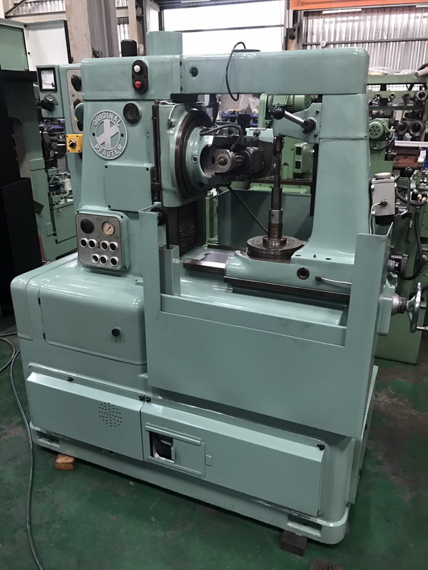 ryokuta_machine's tweet photo. Tooth profile hobbing

#Gear #Hobbing #Machine 
#PFAUTER Model: #P250
Max workpiece dia 250、max module 4.5、max hobbing length 190、table dia 200、max rpm 450rpm、machine weight 1900kg

#ryoktua_machine
#ryokutamachinery https://t.co/12JBZWodpu