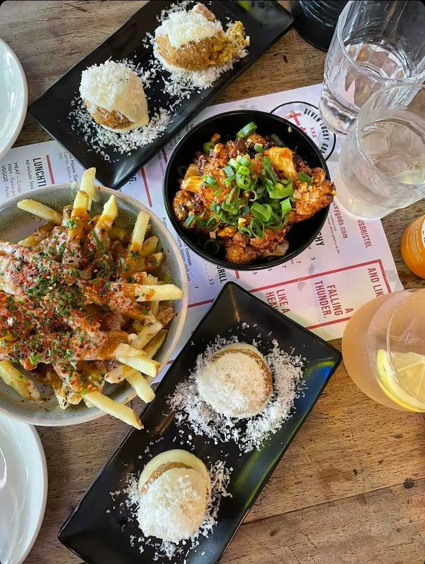We're open today! 🙌

Not sure what day it is and whether you should have another Quality Street? We feel ya! But it's time to get off that sofa and join us for some Japanese-inspired goodness! Grab a bento box takeaway between 12-5pm or join us to dine in - we'd love to see you!